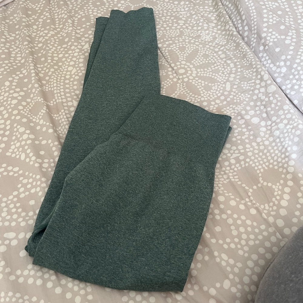 Nvgtn leggings green
